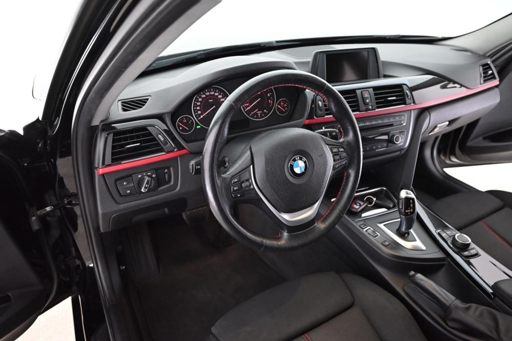 BMW 320 2014