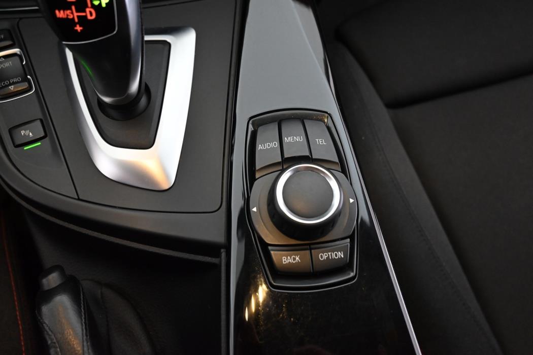 BMW 320 2014