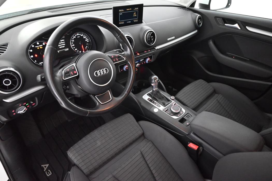 AUDI A3 2015