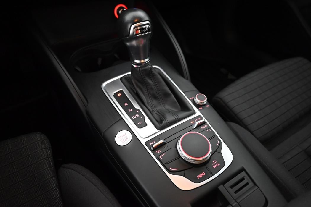 AUDI A3 2015