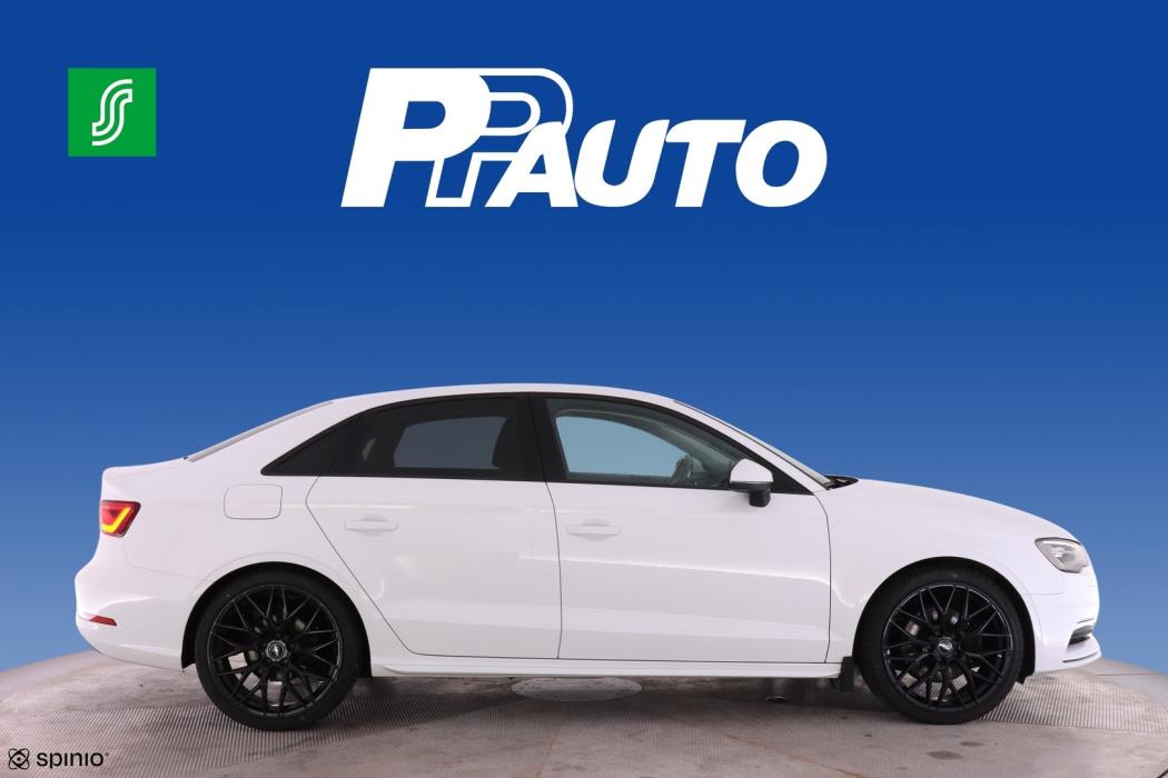 AUDI A3 2015