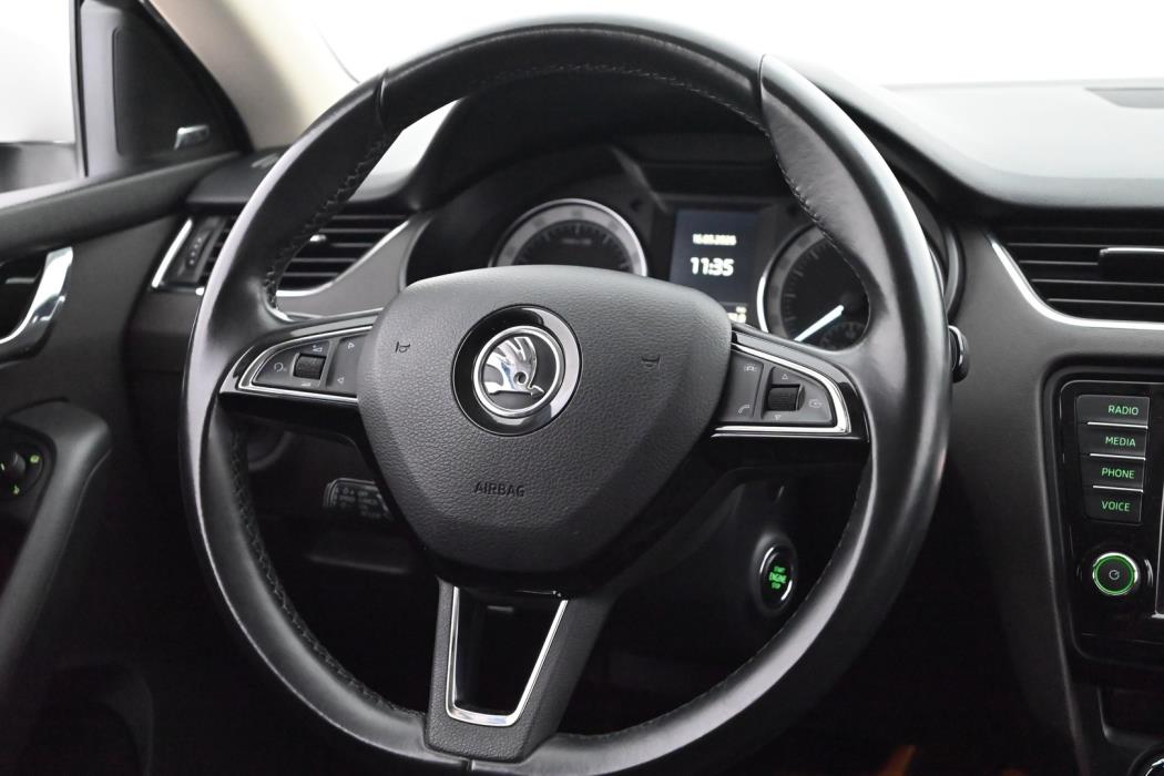 SKODA Octavia 2016