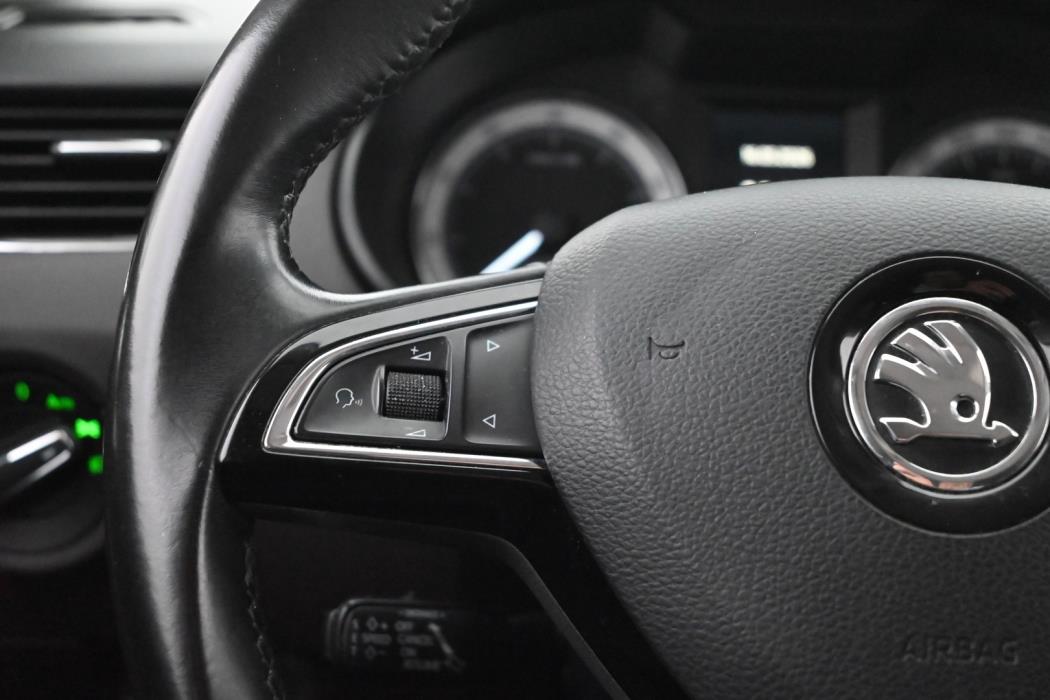 SKODA Octavia 2016