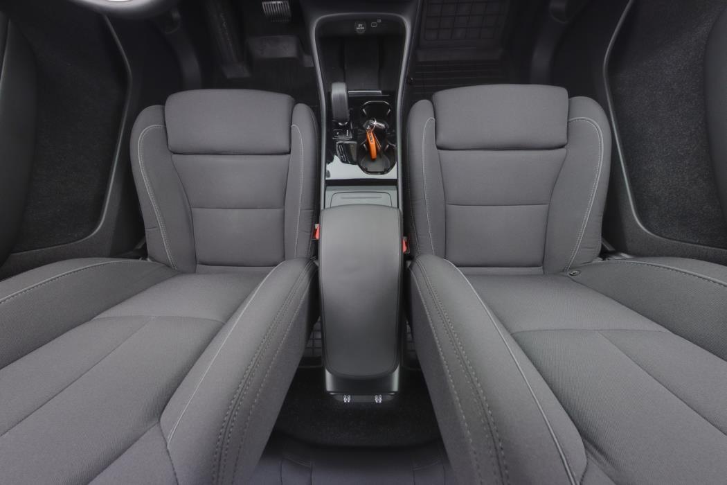 VOLVO XC40 2023