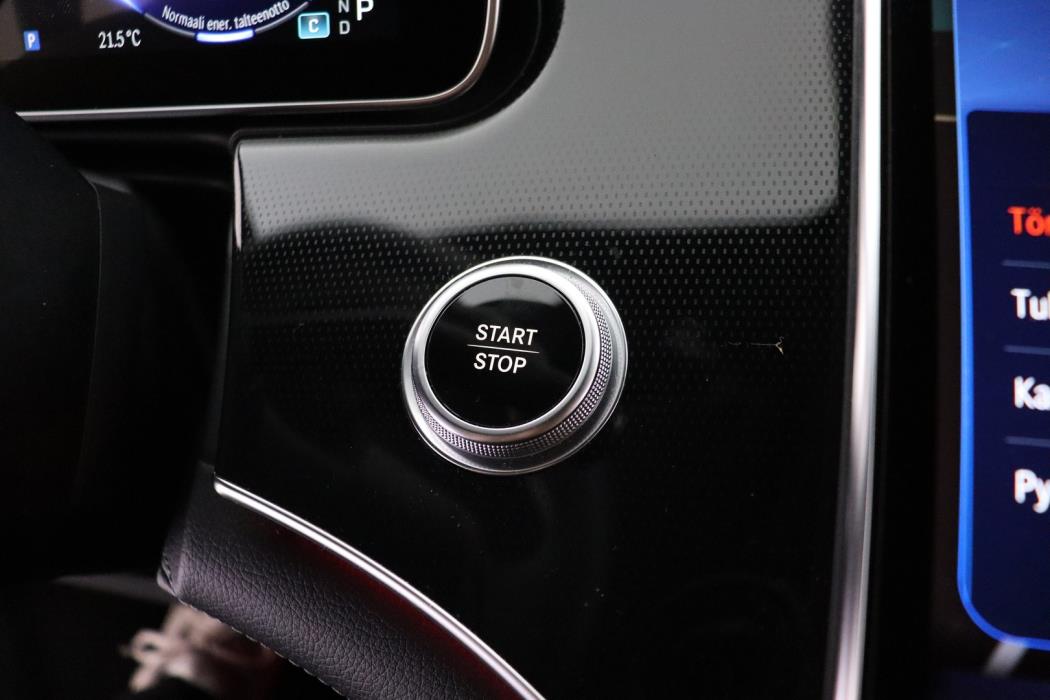 MERCEDES-BENZ EQE 2023