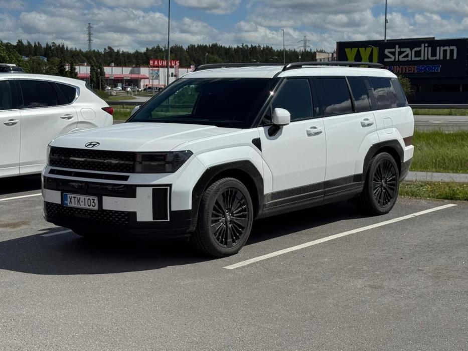 HYUNDAI Santa Fe 2025
