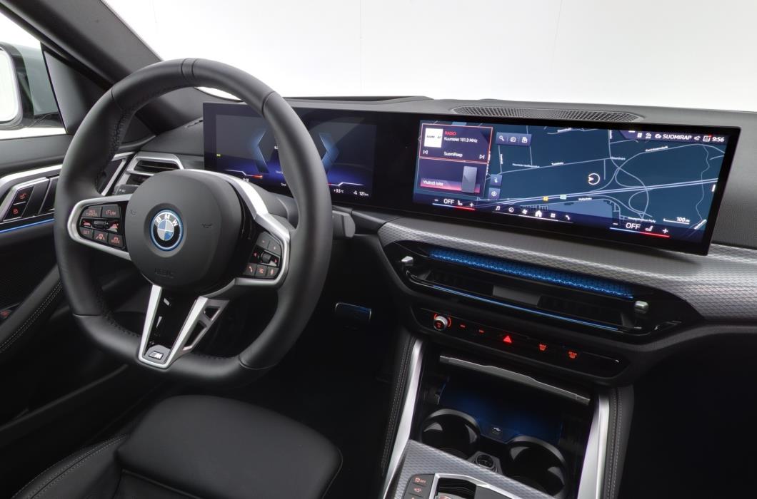BMW i4 2025