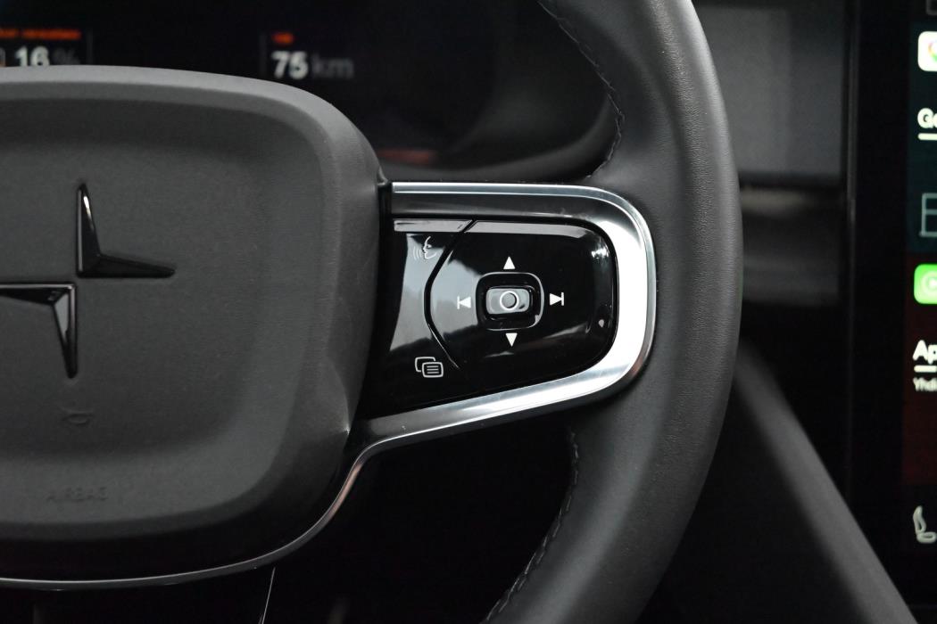 POLESTAR 2 2024