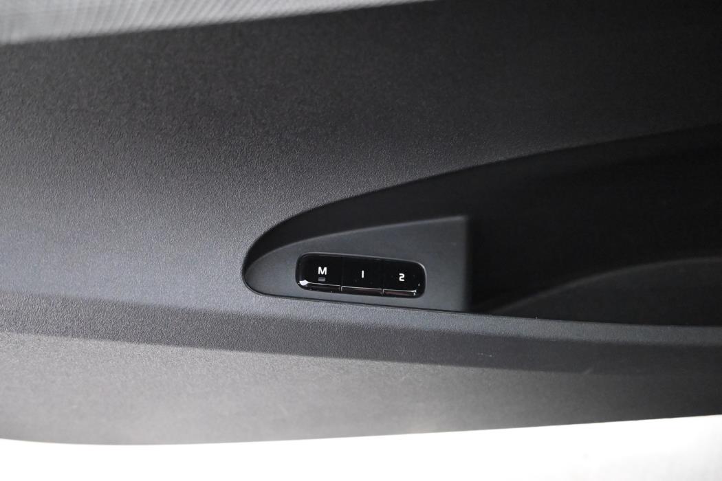 POLESTAR 2 2024