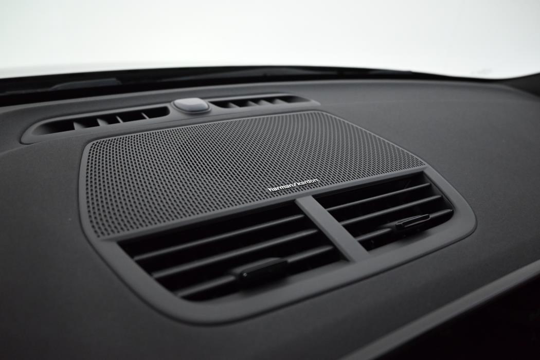 POLESTAR 2 2024