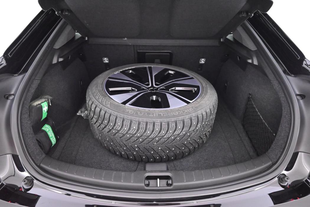 POLESTAR 2 2024