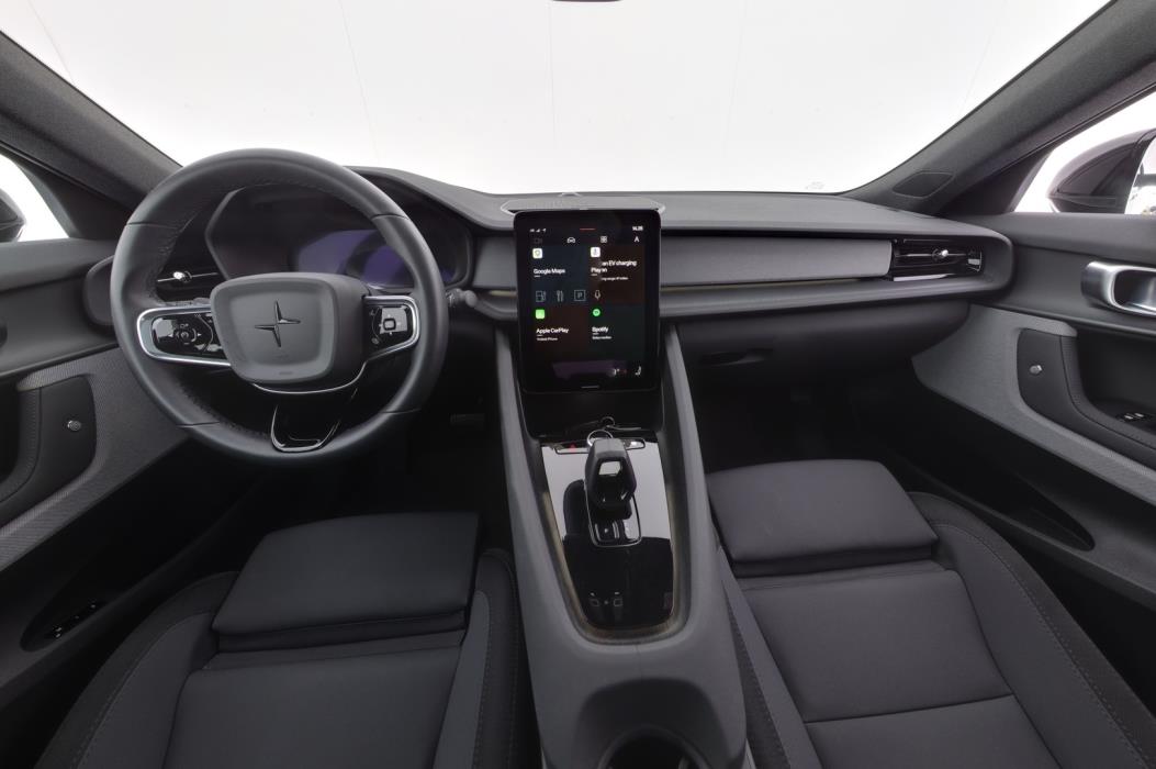 POLESTAR 2 2024