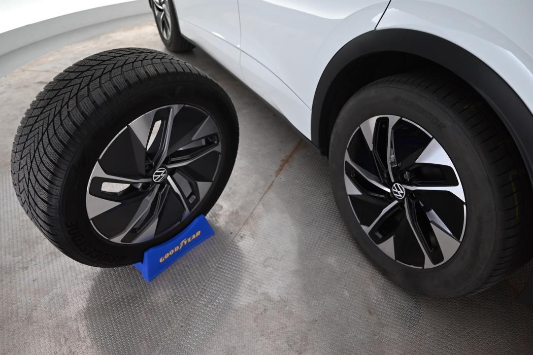 VOLKSWAGEN ID.5 2024
