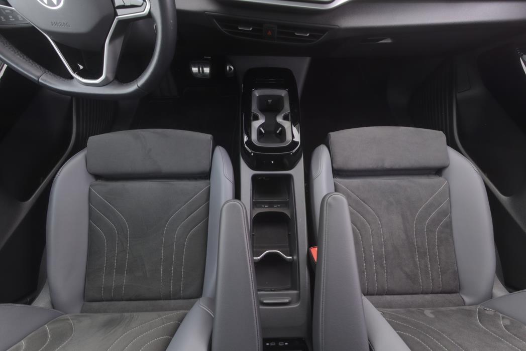 VOLKSWAGEN ID.5 2024