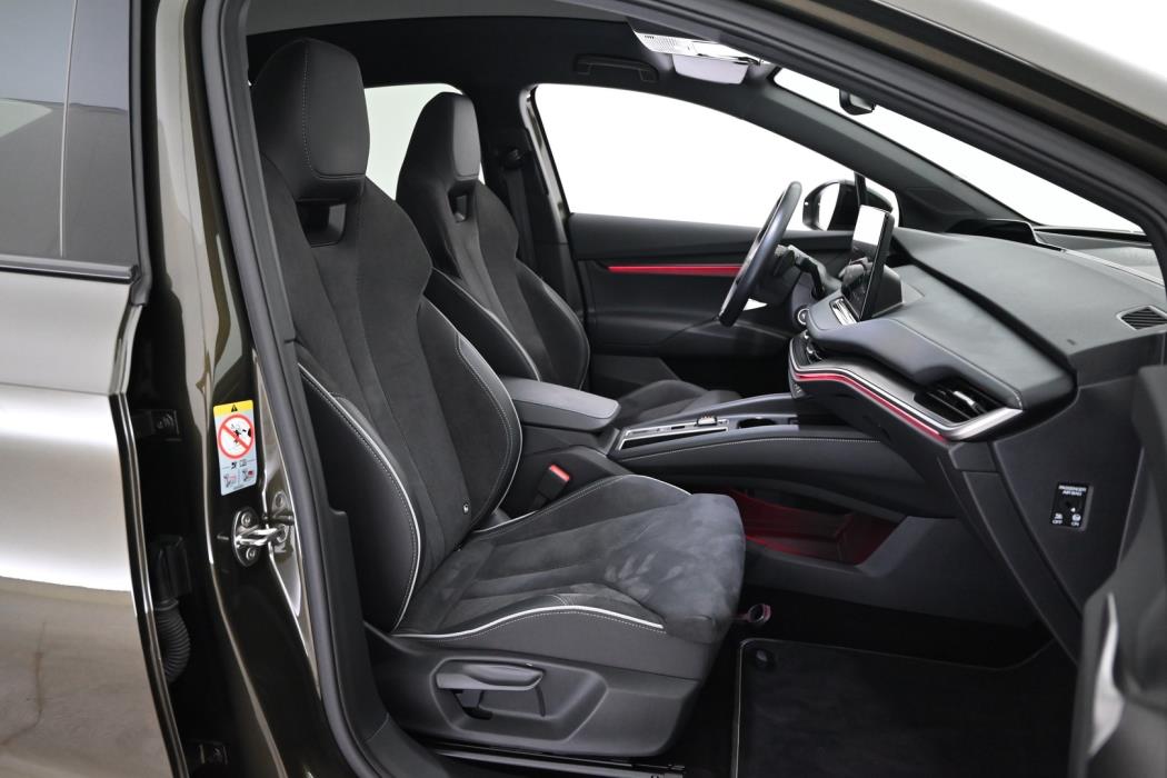 SKODA Enyaq 2025