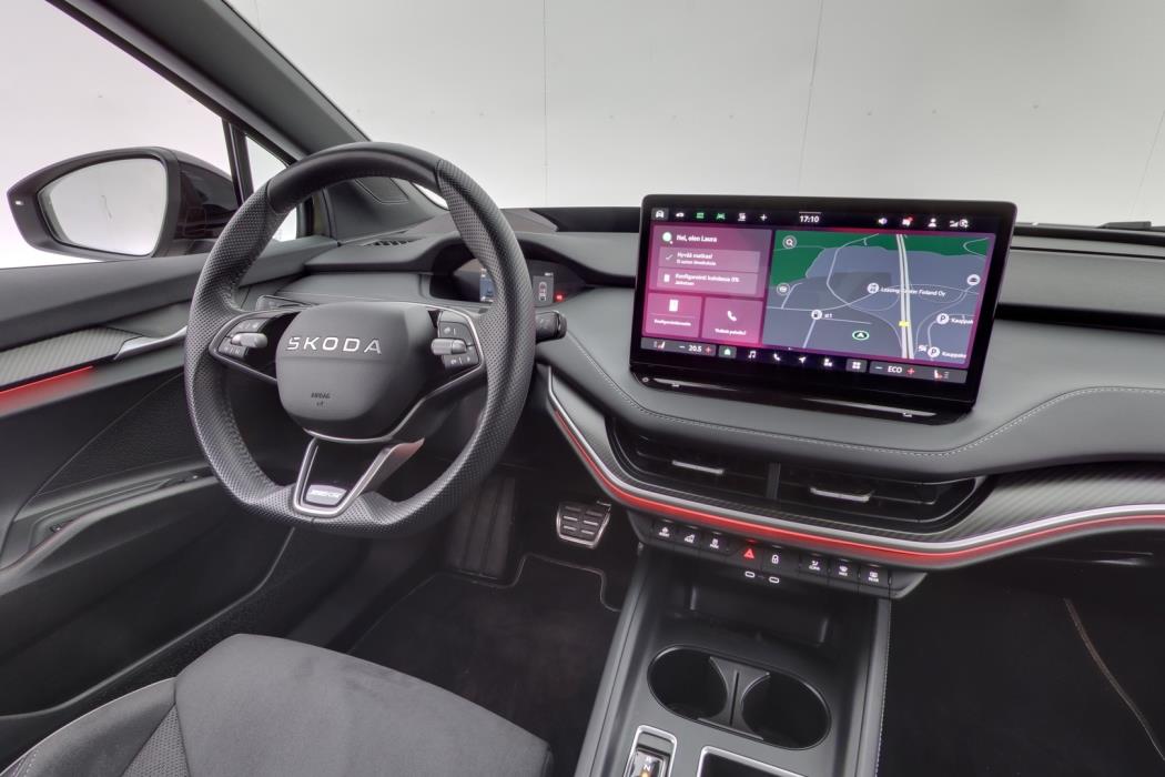 SKODA Enyaq 2025