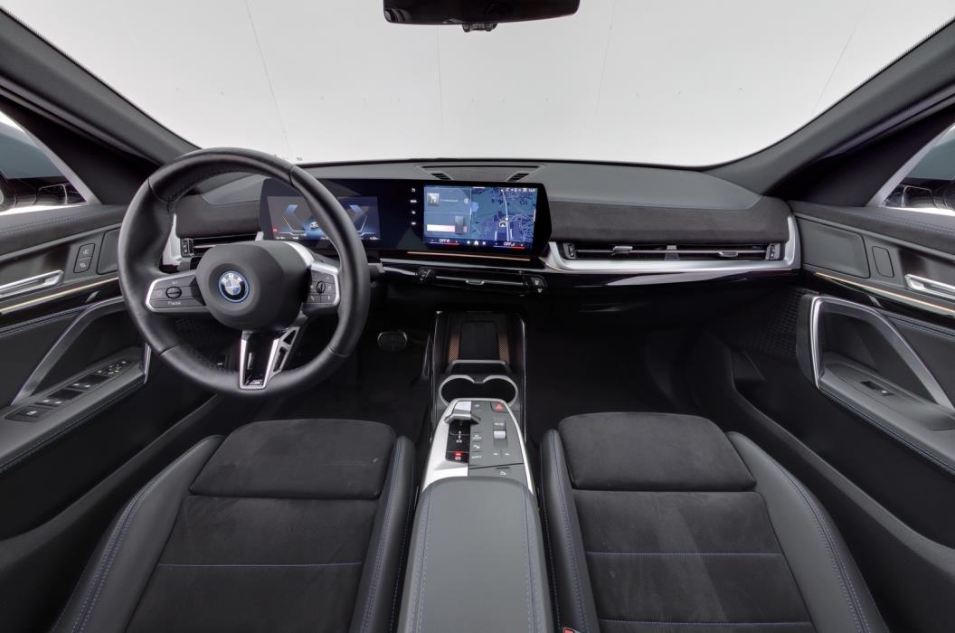 BMW iX2 2024