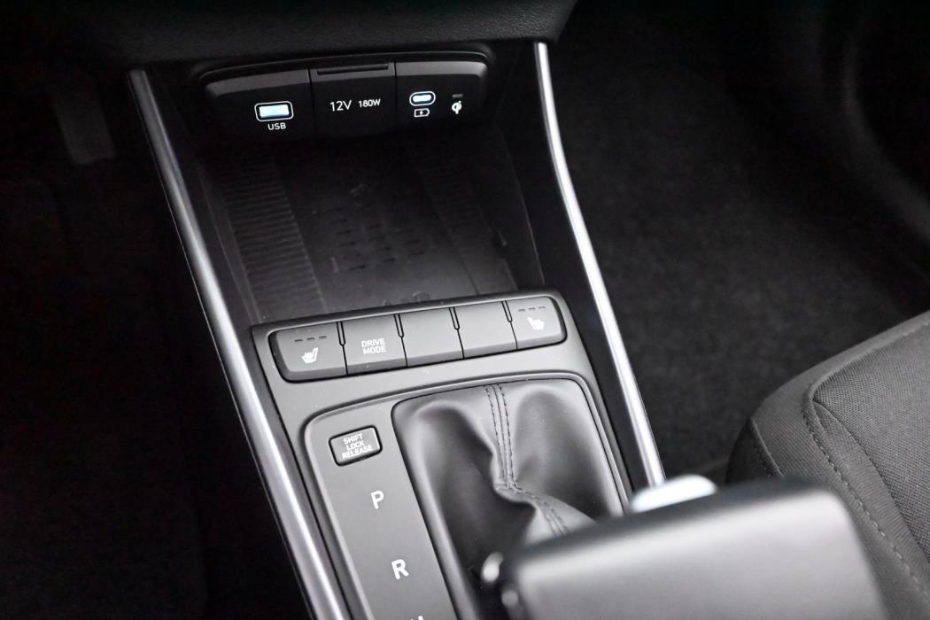 HYUNDAI i20 Hatchback 2024