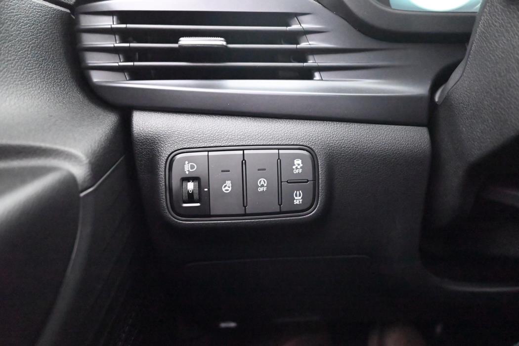 HYUNDAI i20 Hatchback 2024