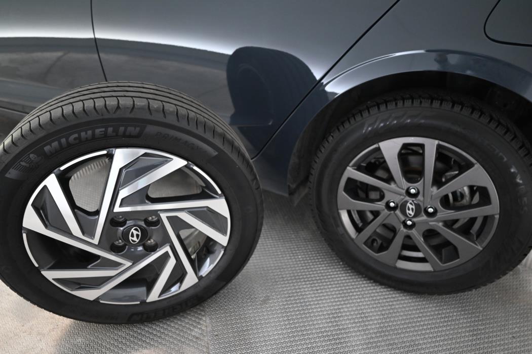 HYUNDAI i20 Hatchback 2024