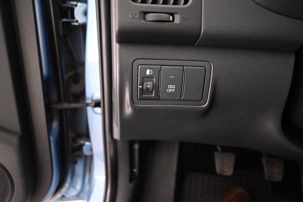 HYUNDAI i30 2011