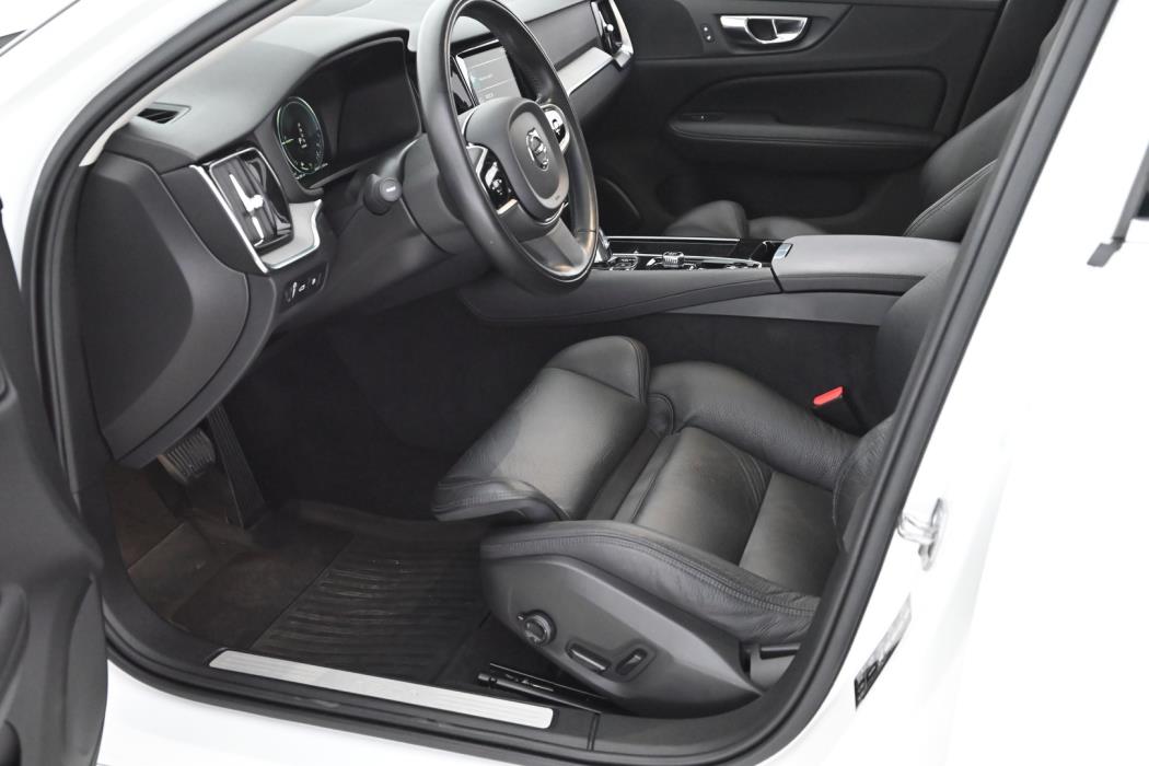 VOLVO V60 2019