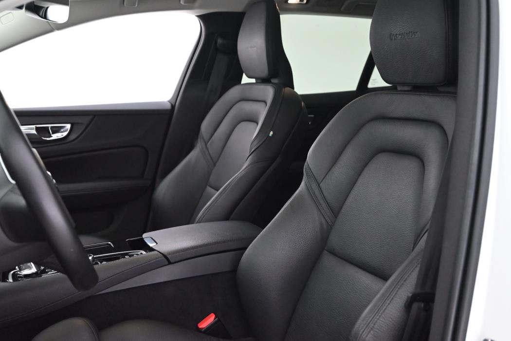 VOLVO V60 2019