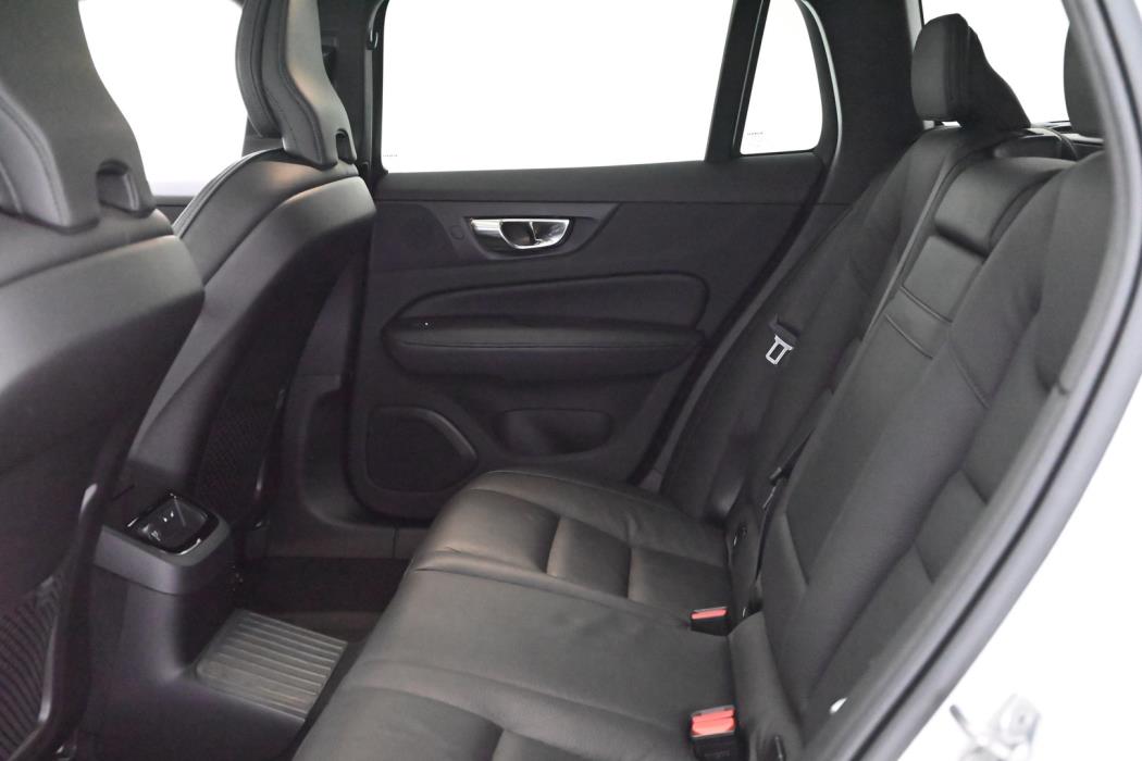 VOLVO V60 2019