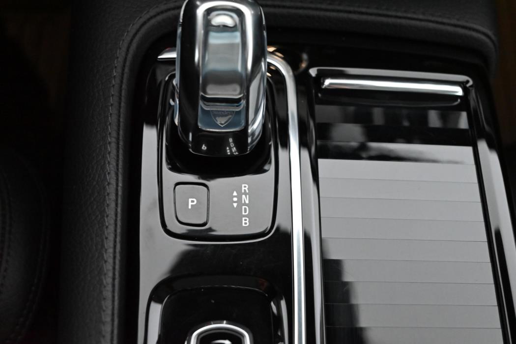 VOLVO V60 2019
