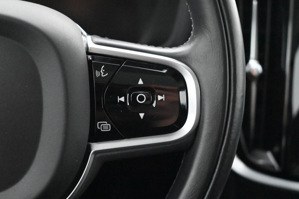 VOLVO V60 2019