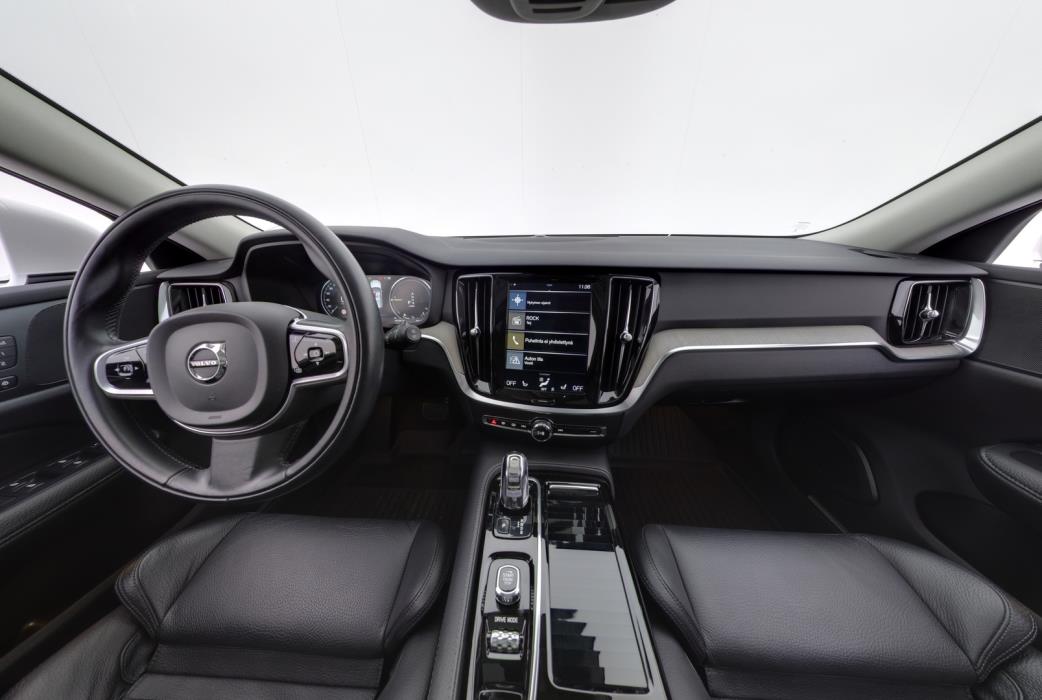 VOLVO V60 2019