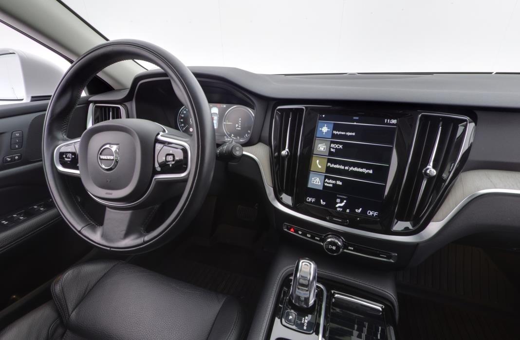 VOLVO V60 2019