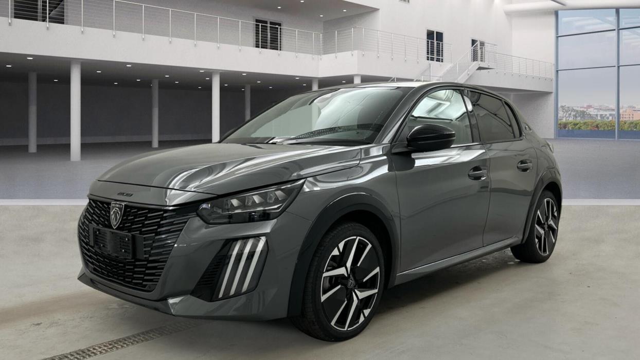 PEUGEOT e-208 2025