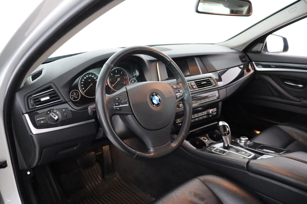 BMW 520 2014