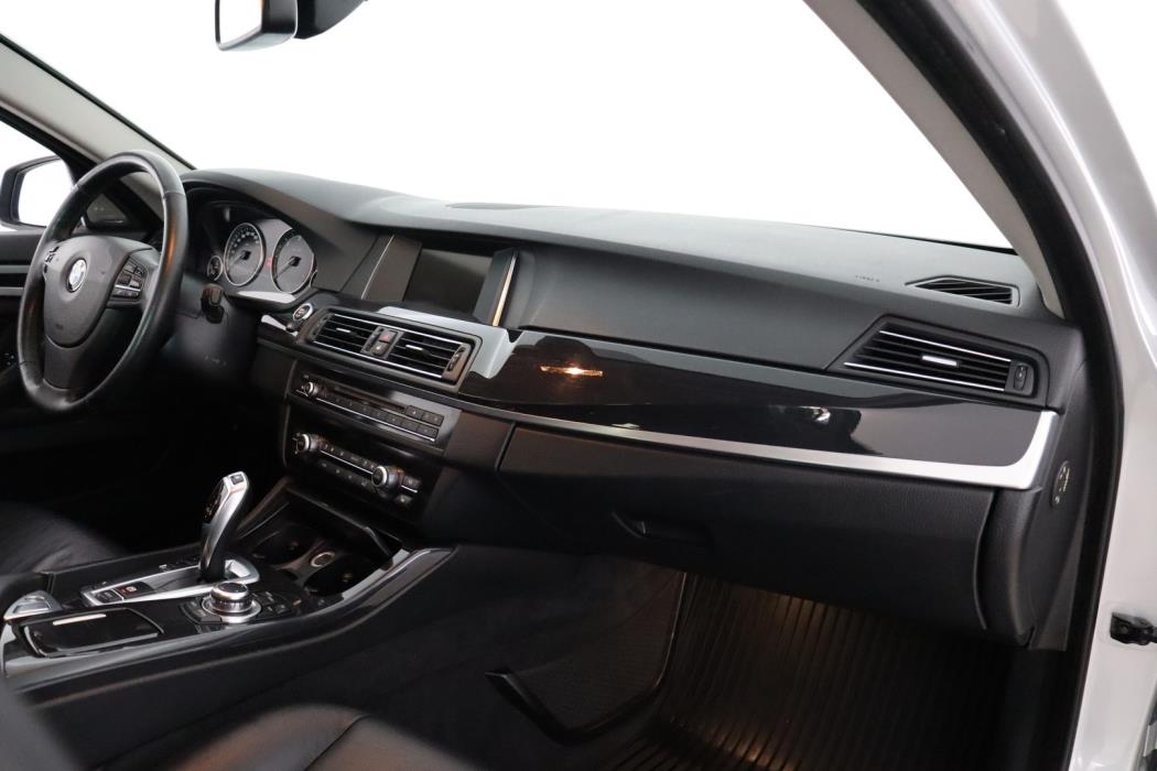 BMW 520 2014