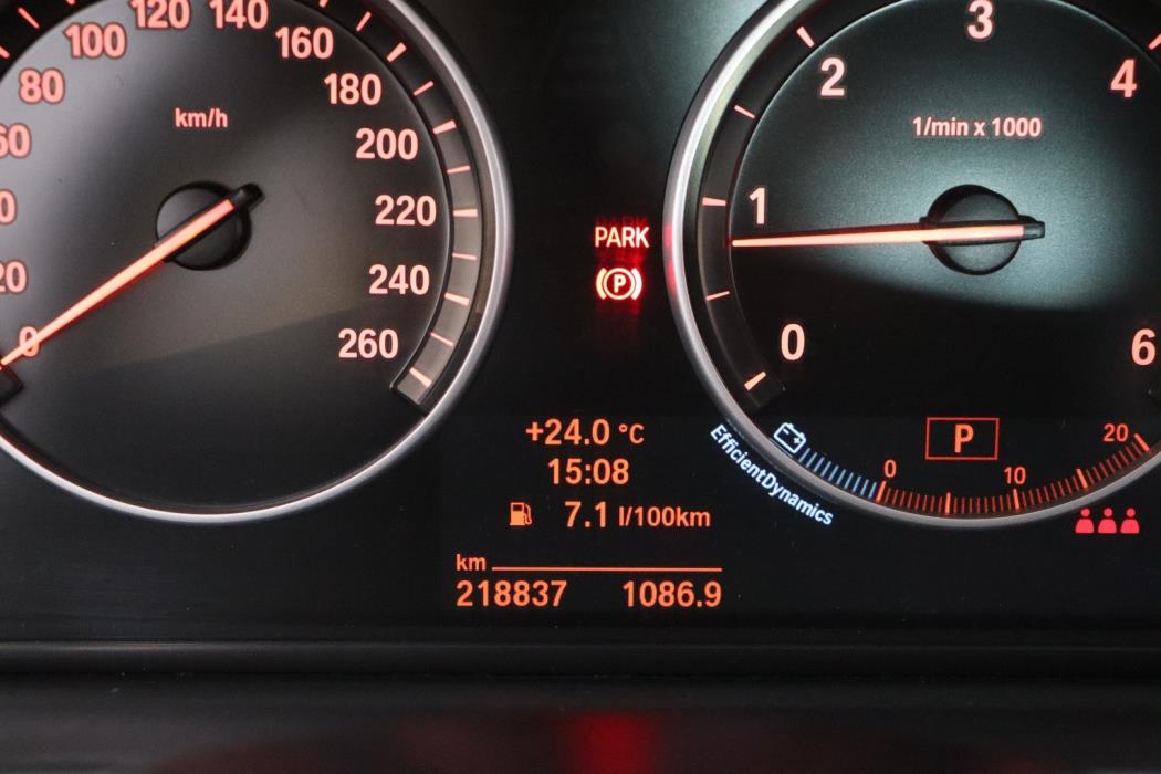 BMW 520 2014