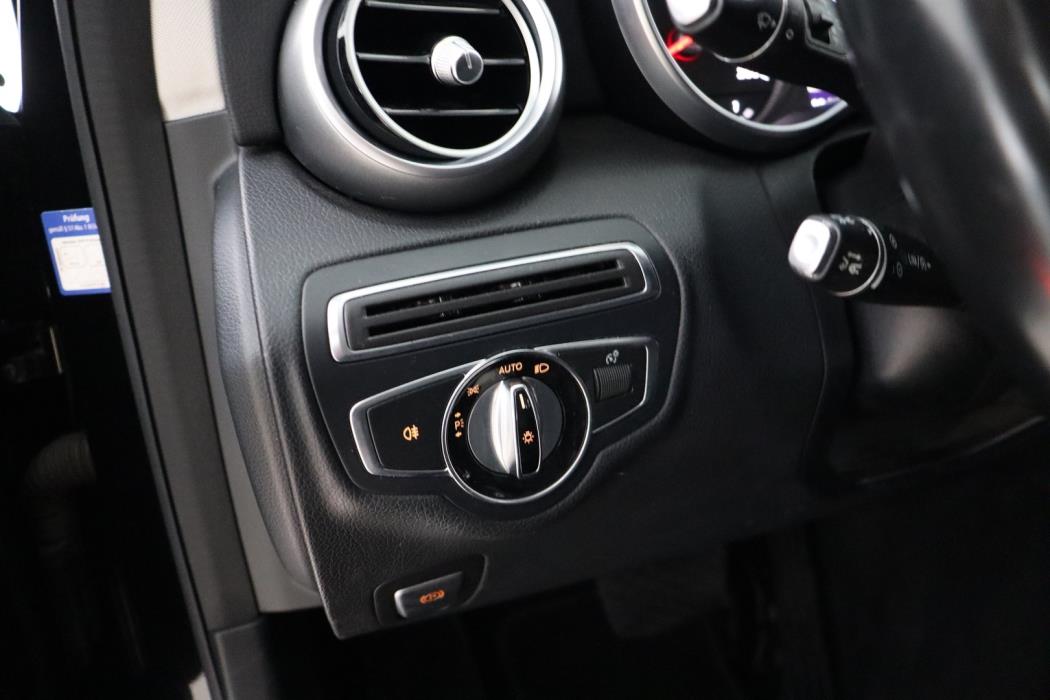 MERCEDES-BENZ C 2016