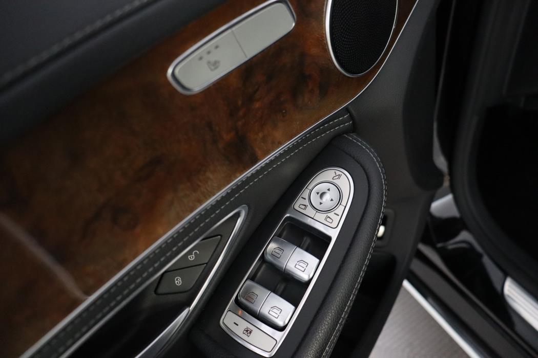 MERCEDES-BENZ C 2016