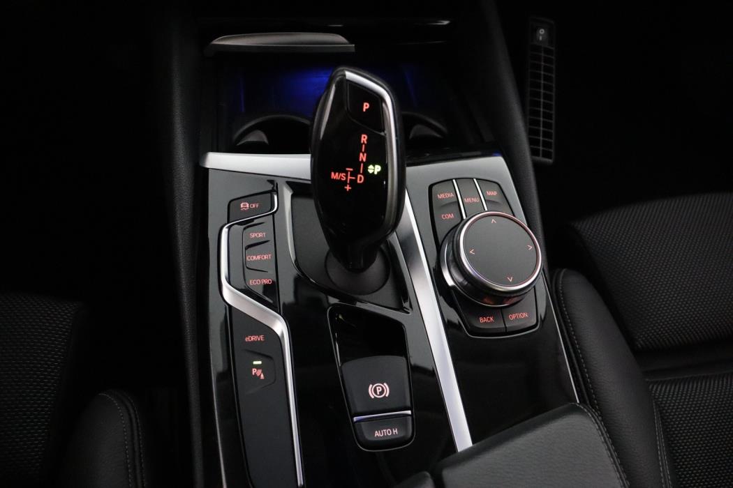 BMW 530 2019