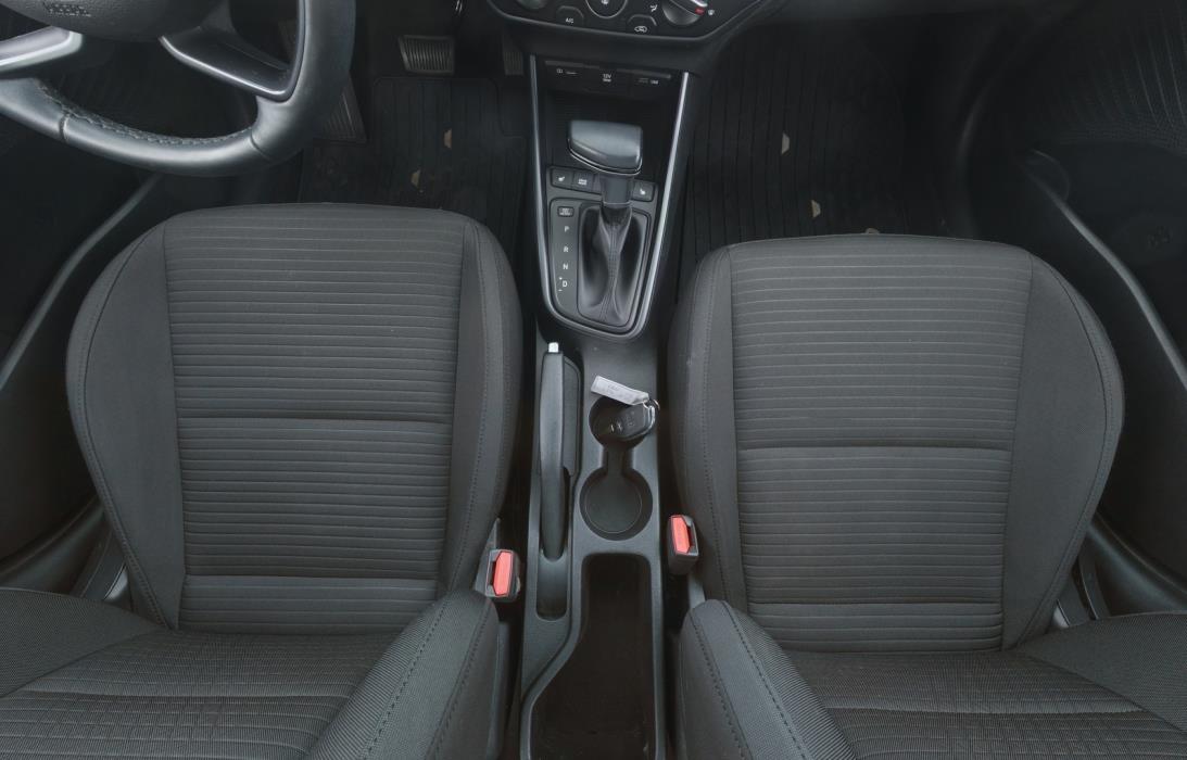 HYUNDAI i20 Hatchback 2021