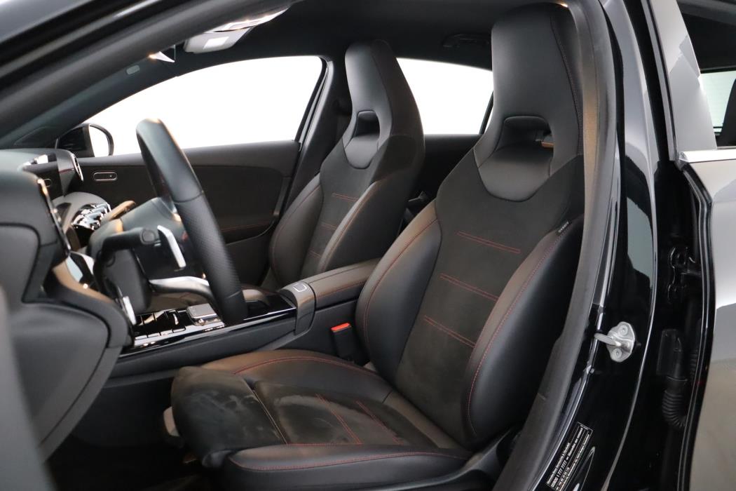 MERCEDES-BENZ A 2021