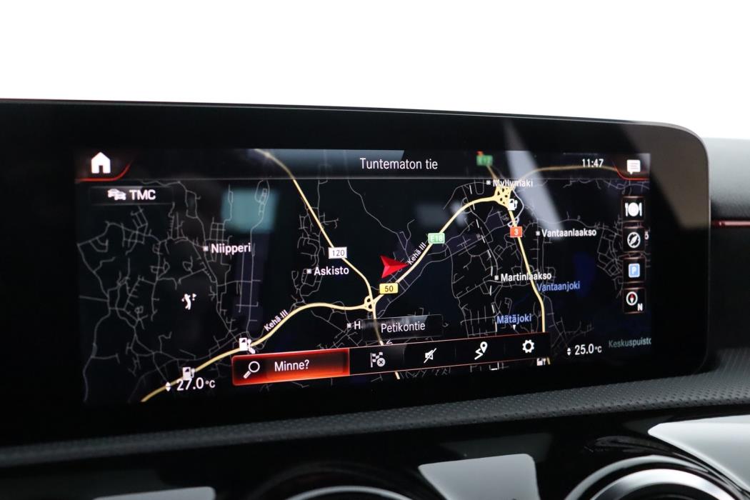 MERCEDES-BENZ A 2021