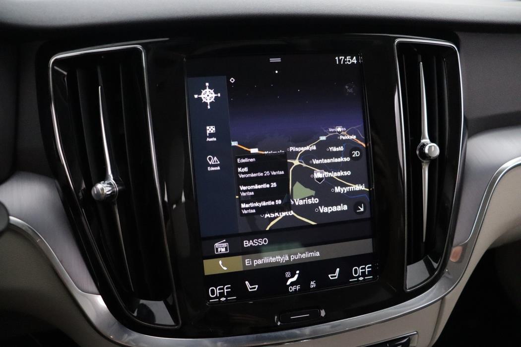 VOLVO V60 2020