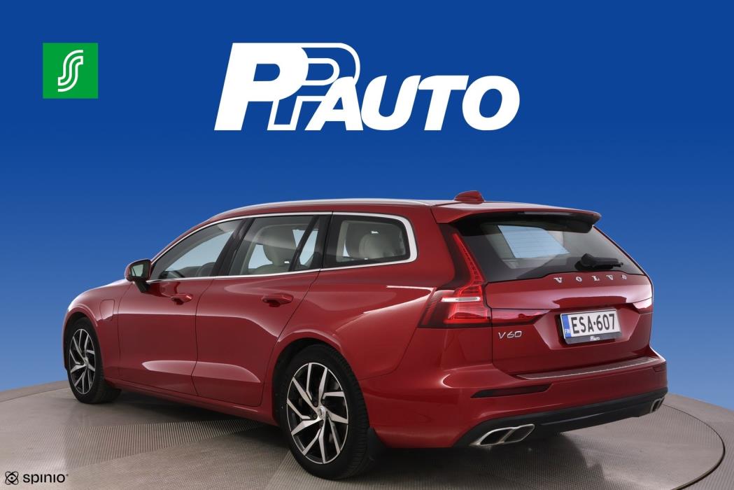 VOLVO V60 2020