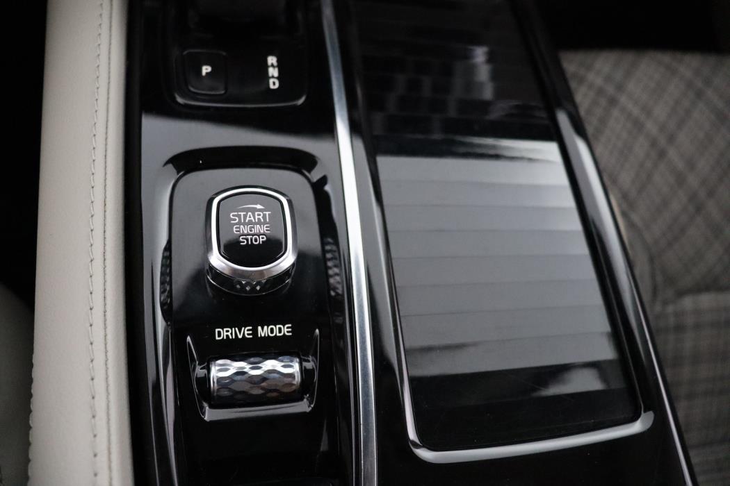 VOLVO V60 2020