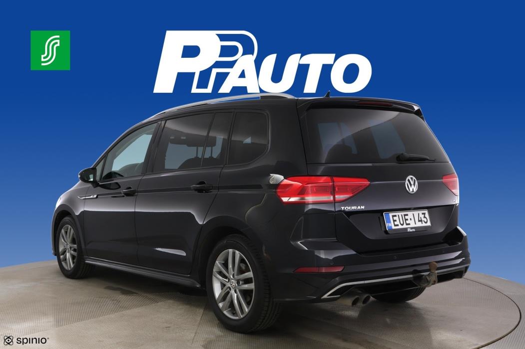 VOLKSWAGEN Touran 2017