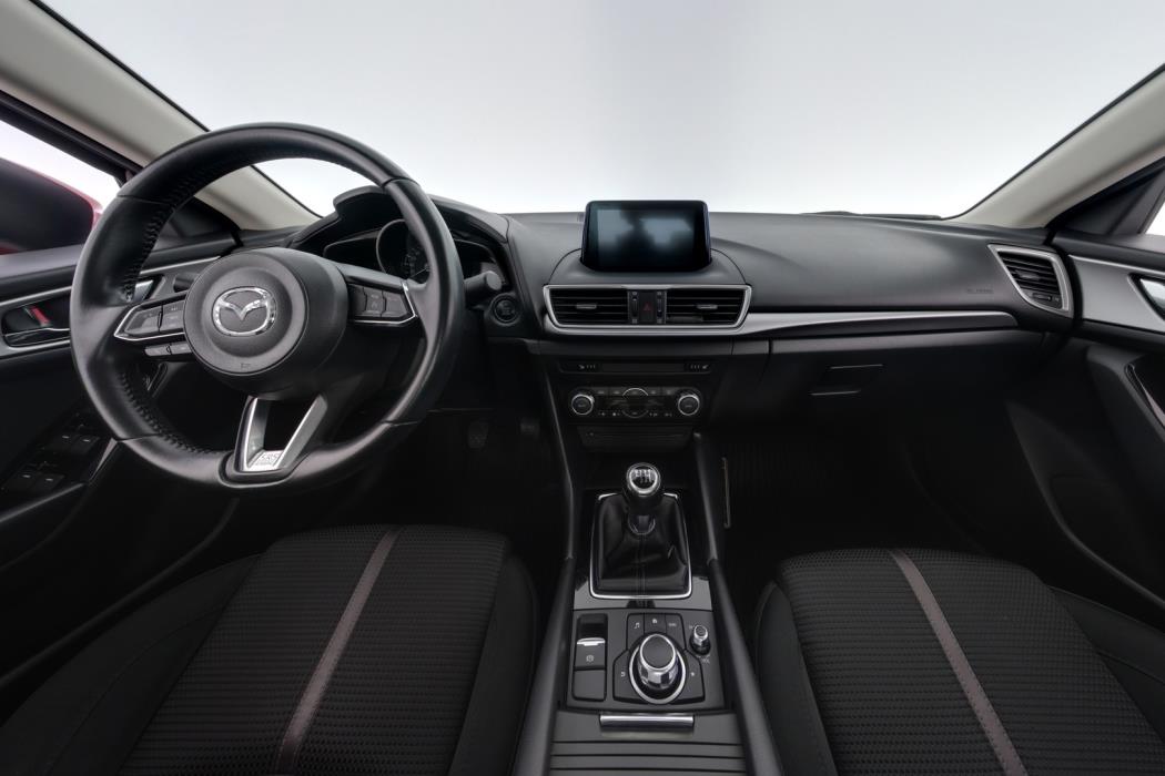 MAZDA Mazda3 2018