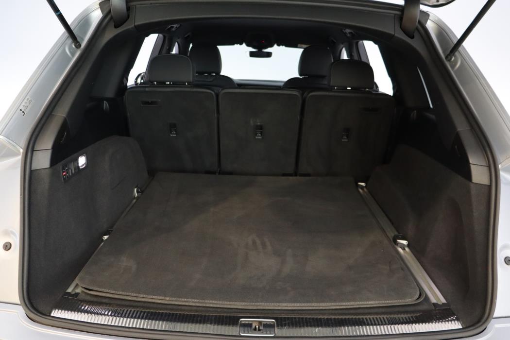 AUDI Q7 2020