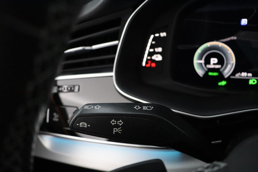 AUDI Q7 2020