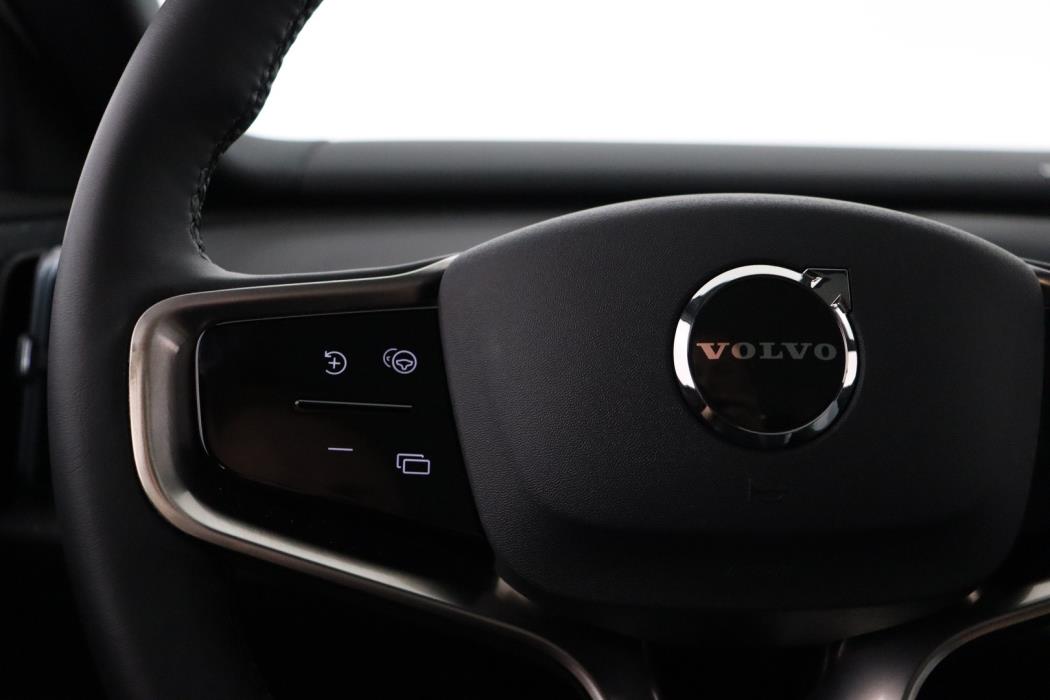 VOLVO EX30 2024